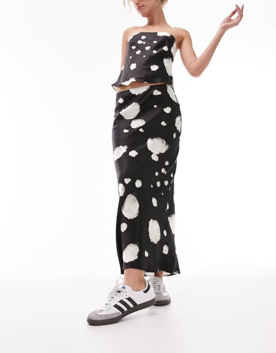 Topshop – Svartvit prickig maxikjol i satin, del av set - Image 4
