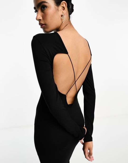 ASOS DESIGN – Svart midiklänning med lång ärm, öppen rygg och axelband - Image 2