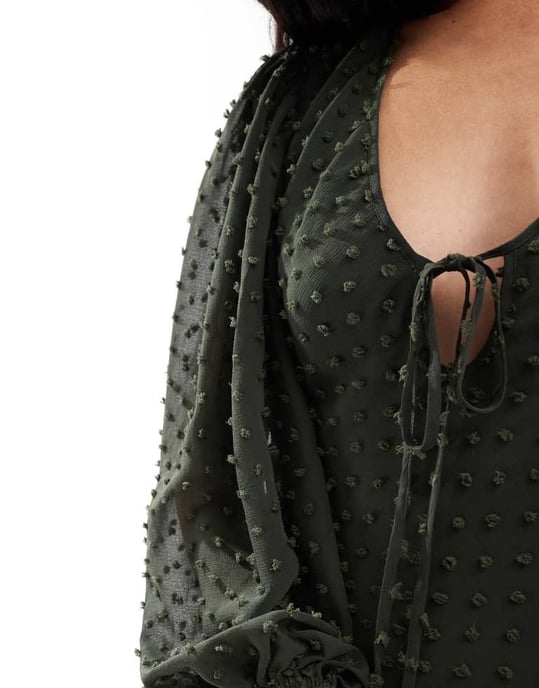 ASOS DESIGN – Mörkgrön midiklänning med ballongärmar och dobbymönster - Image 3