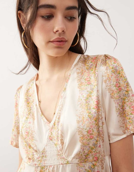 Reclaimed Vintage mini tea dress in floral print - Image 3