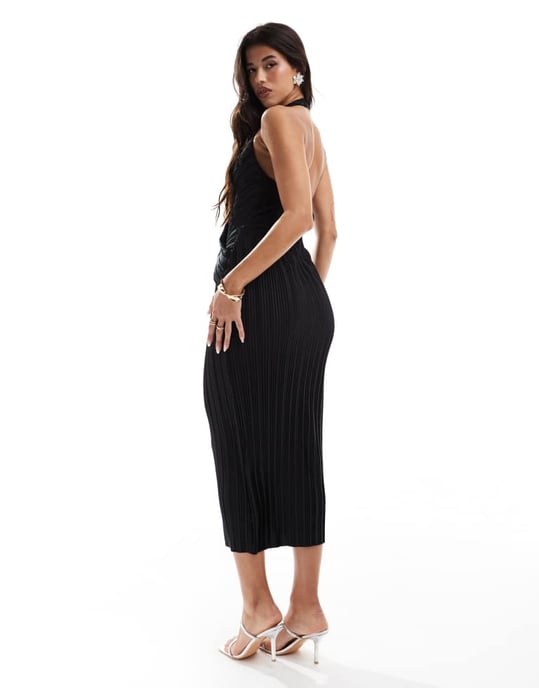 ASOS DESIGN – Svart plisserad midiklänning med omlottringning - Image 4