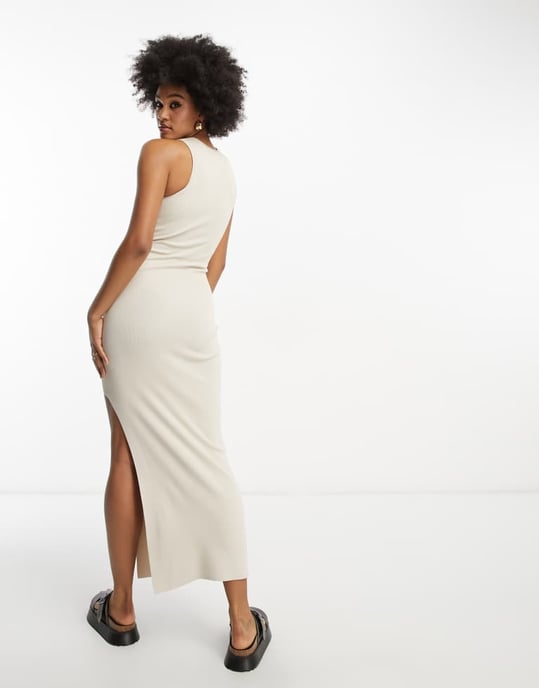ASOS DESIGN Tall – Stickad racerklänning i midimodell med stenfärgad färg - Image 4