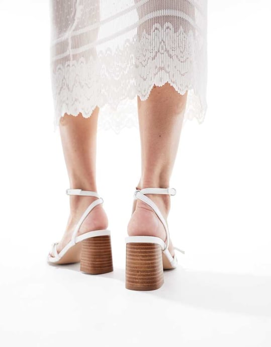 Schuh – Saturn – Vita sandaler med mellanhög blockklack - Image 3