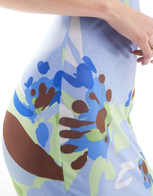 Vero Moda Tall – Blå blommig ärmlös klänning i mesh med salladskant - Image 4