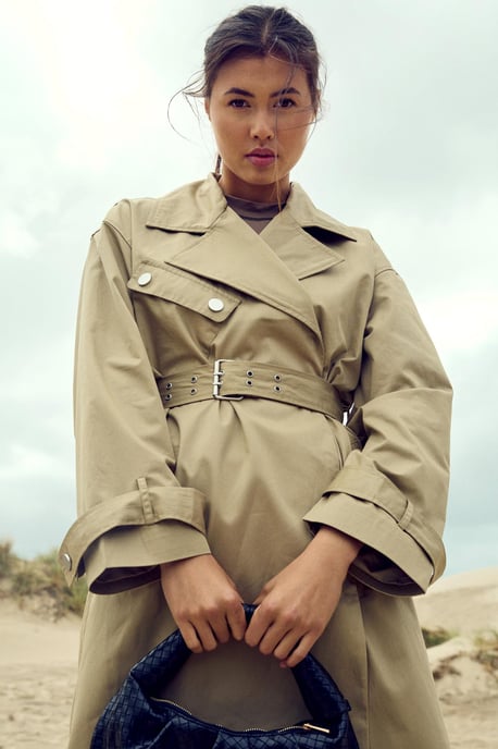 Kenadee Rock i Varm Sand - Image 4