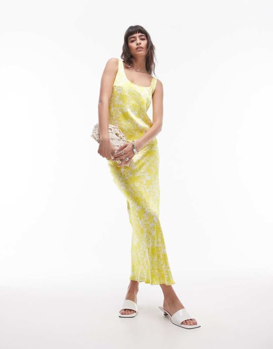 Topshop – Del av set med pirrande blommigt linne i satin med rund halsringning - Image 4