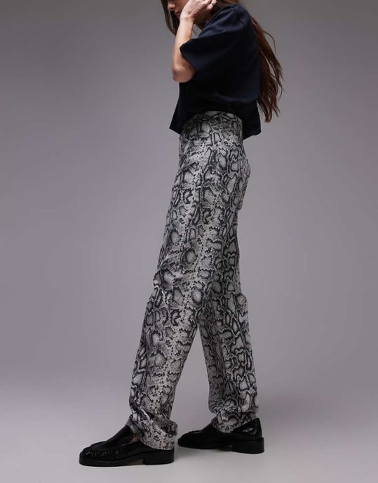 Topshop Kort high rise straight jean in snake print - Image 3