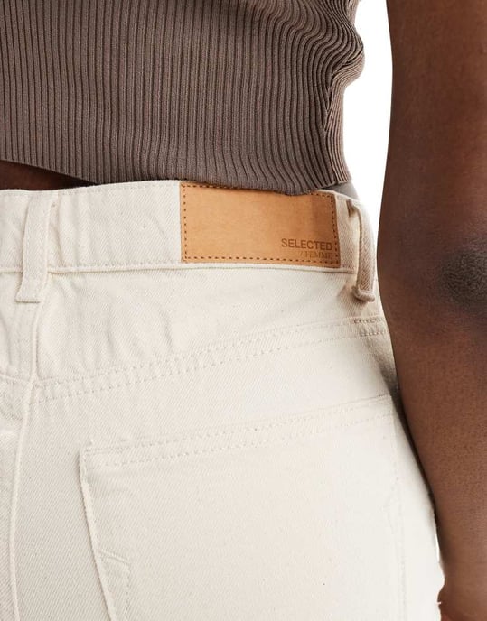 Selected Femme wide fit jeans in ecru - Image 4
