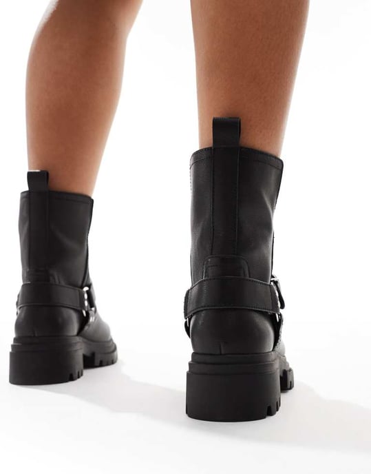ALDO – Harlly – Svarta, platta bikerboots med ankelrem - Image 4