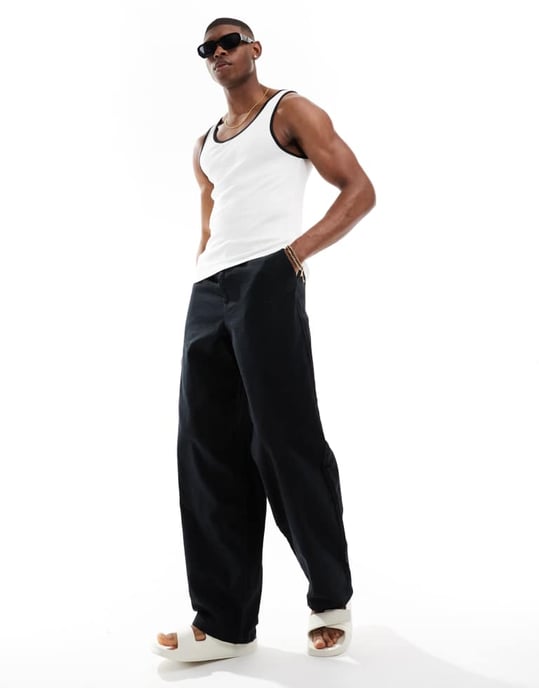 ASOS DESIGN – Vitt, ribbat linne med muskeltillpassning och kontrastkant - Image 2
