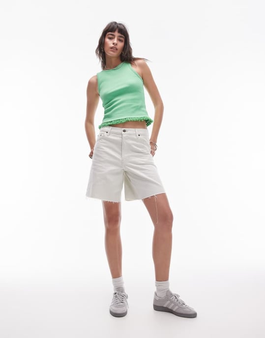 Topshop – Grönt, ribbat linne med tofsar - Image 4