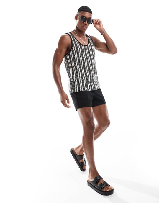 ASOS DESIGN – Svart och vitt linne med texturerade ränder - Image 2