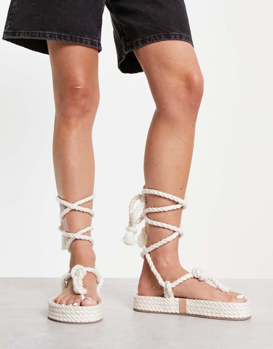 ASOS DESIGN – Jetsetter – Naturfärgade espadriller med repknutning - Image 1