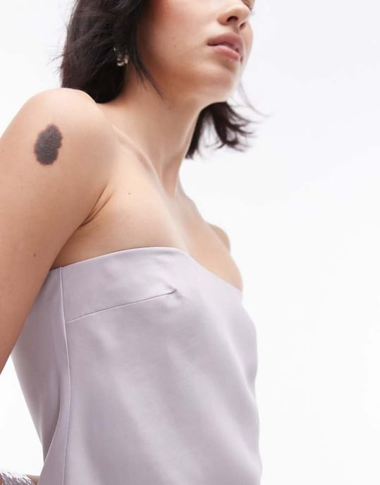 Topshop – Lilafärgad bandeau-klänning i satin med lång axel - Image 3