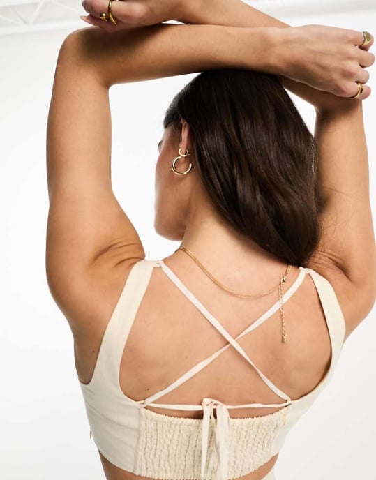 & Other Stories – Vit, del av set med linne-bralette i lager - Image 4