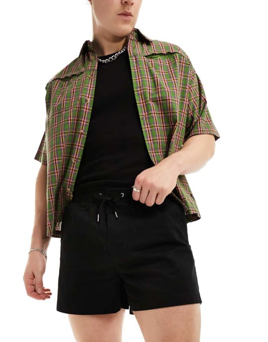 Reclaimed Vintage chino short in black - Image 2