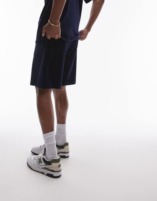 Topman – Marinblå shorts i sammet med manchesterdetaljer och överdimensionerad passform - Image 2