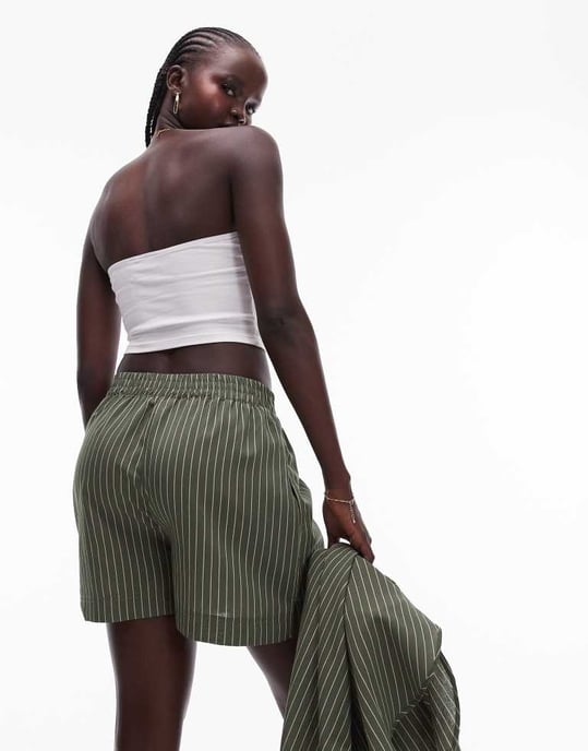 Topshop – Kakifärgade randiga shorts med pull-on-shorts, del av set - Image 4