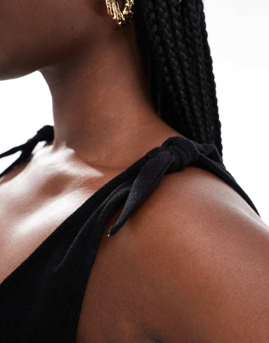 ASOS DESIGN Curve linen look cami with tie straps in black - Image 3