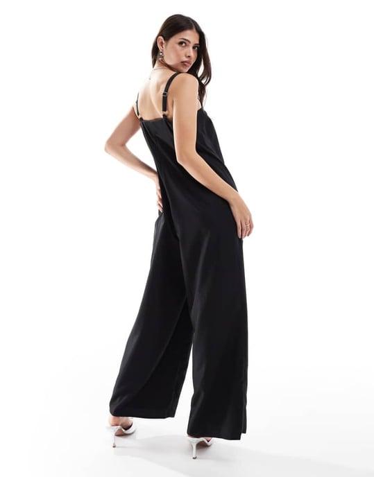 ONLY pleat detail wide leg jumpsuit in black - Image 2