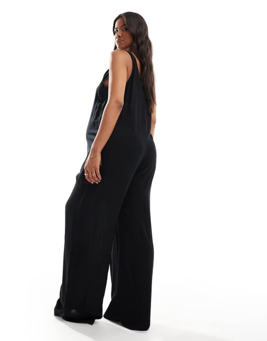 ASOS DESIGN Maternity beach jumpsuit with pocket detail in black - Image 3