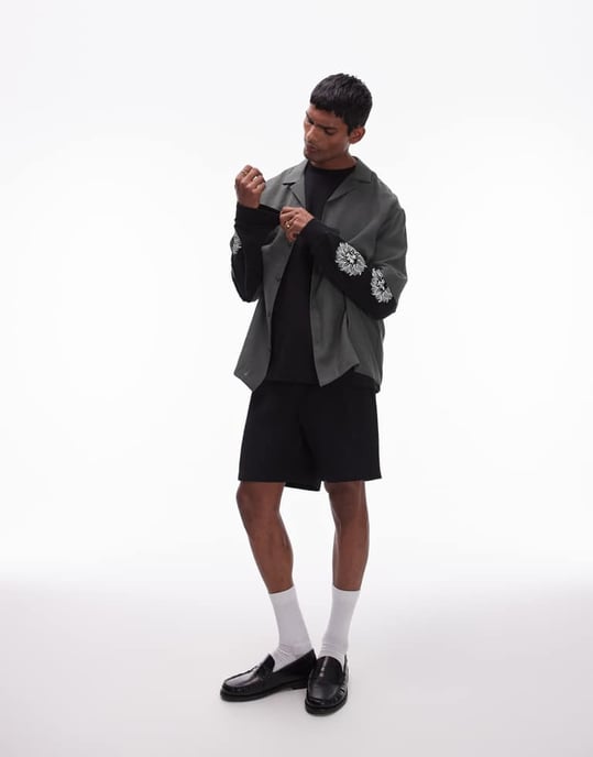 Topman – Khakifärgad kortärmad skjorta i avslappnad satin - Image 2