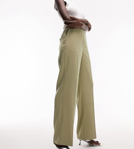 Topshop Tall – Salviagrönfärgade raka, slängda byxor med bakficka, del av set - Image 1