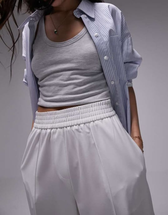 Topshop – Vita joggingbyxor med elastiska detaljer - Image 2