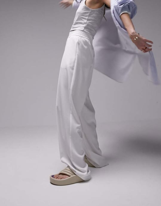 Topshop – Vita joggingbyxor med elastiska detaljer - Image 4