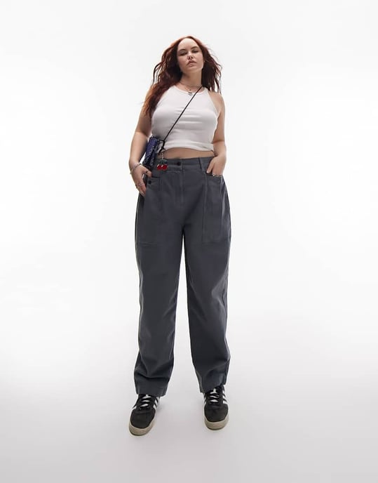 Topshop Curve – Marinblå premiumbyxor med avsmalnande ballongfickor - Image 4