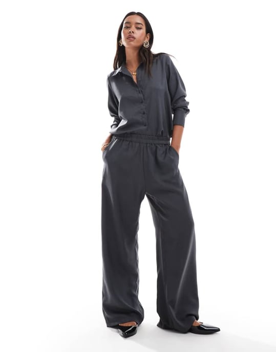 ONLY wide leg pull on trousers co-ord in dark grey melange - Image 1