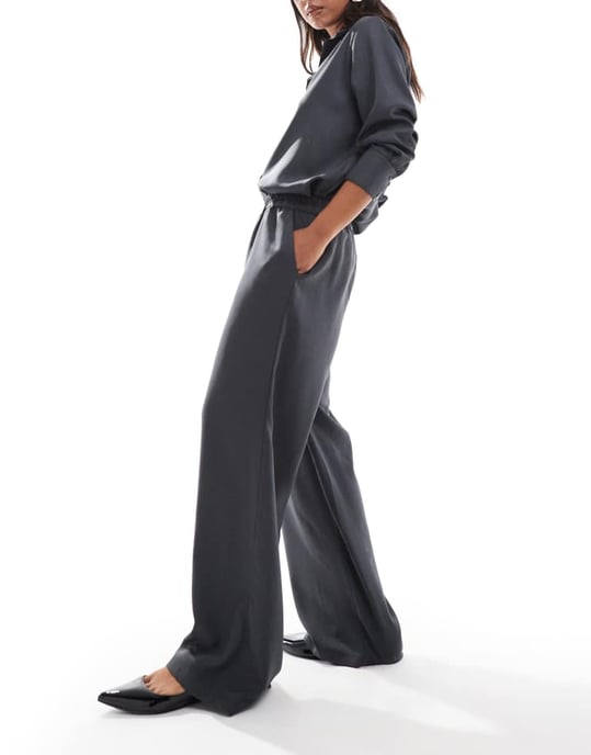 ONLY wide leg pull on trousers co-ord in dark grey melange - Image 4