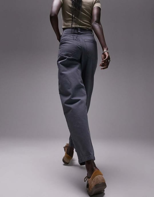 Topshop Tall – Marinblå premiumbyxor med avsmalnande ballongfickor - Image 2