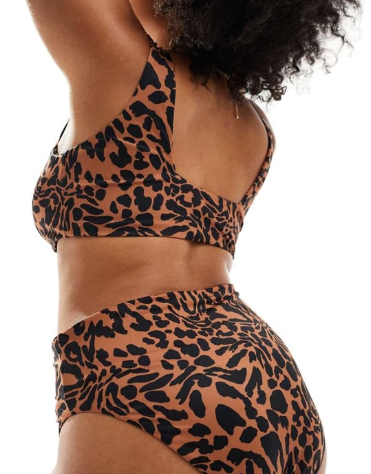 ASOS DESIGN Curve Adrienne high leg high waist bikini bottom in oversized animal - Image 2