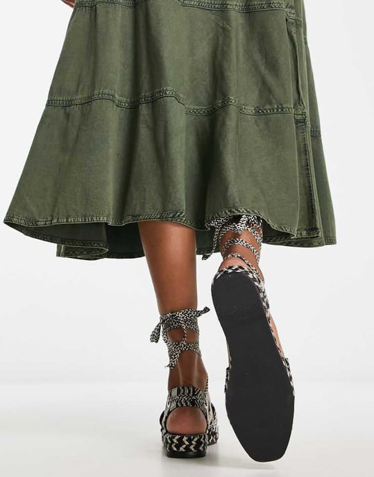 ASOS DESIGN – Justify – Svarta vävda espadriller med stängd tå - Image 2