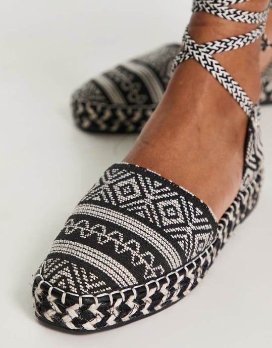 ASOS DESIGN – Justify – Svarta vävda espadriller med stängd tå - Image 4