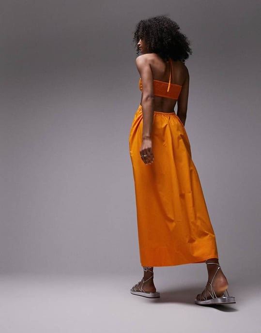 Topshop – Orange midiklänning i poplin med halterneck - Image 3