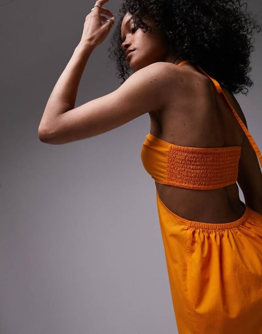 Topshop – Orange midiklänning i poplin med halterneck - Image 4