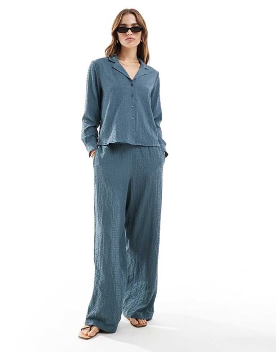 JDY seersucker loose boyfriend shirt co-ord in dark grey - Image 2