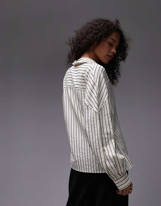 Topshop – Svartvit skjorta med texturerade randiga sömmar - Image 3