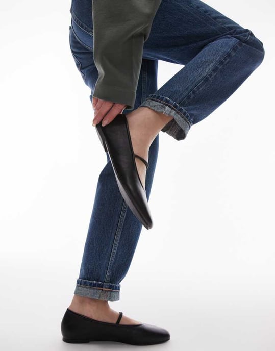 Topshop Original Mom – Smutsigblå jeans med hög midja - Image 2