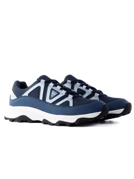 Guess men’s “Nose” sneakers - Image 3