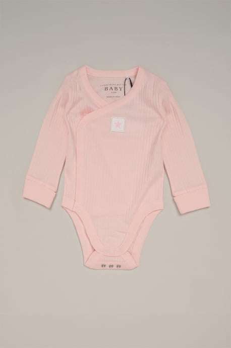 5-Piece Outfit and Feeding Gift Set - Image 5