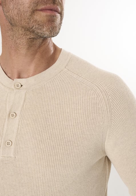 Pullover Crew Neck Buttoned Pullover - Image 3