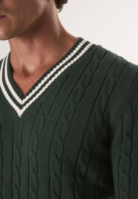 Pullover V-Neck Basic Cable Knit Pullover - Image 3