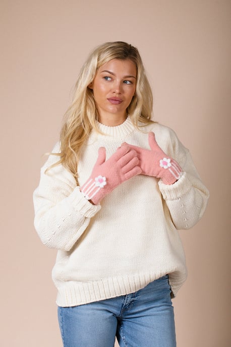 Knitted Flower Gloves in Pink - Image 3