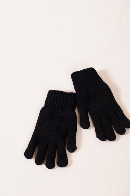 Touch Screen Cable Knit Gloves In Black - Image 2