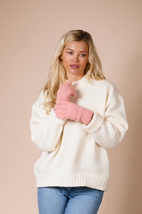 Touch Screen Cable Knit Gloves In Pink - Image 1
