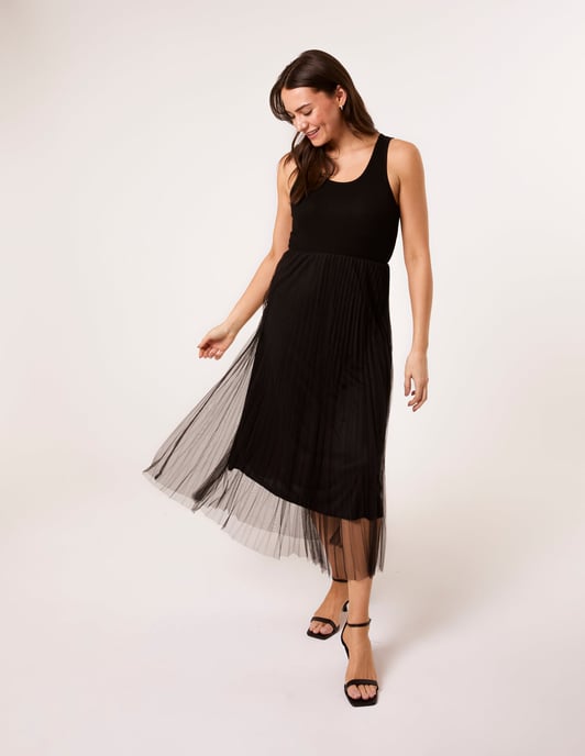 Crochet Top Pleat Dress - Image 3