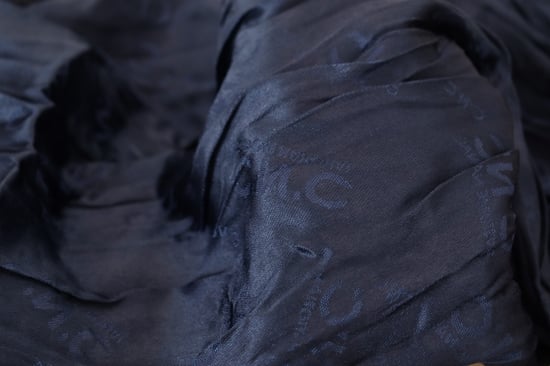 Sidenstrukturerad Scarf - Image 5